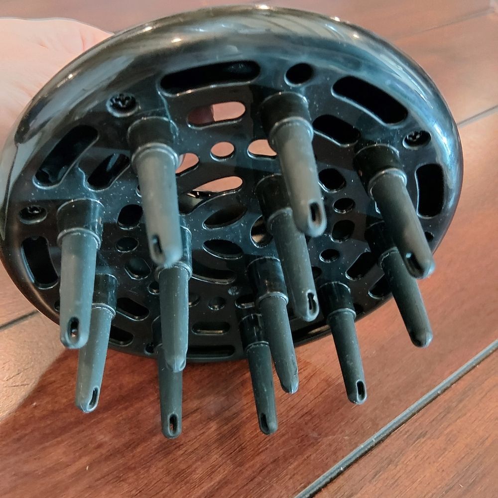 Black Hair Diffuser Attachment